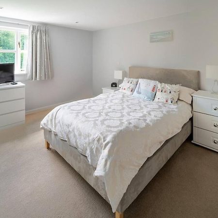 Osbornes Holiday House Near Exeter With Swimming Pool 외부 사진