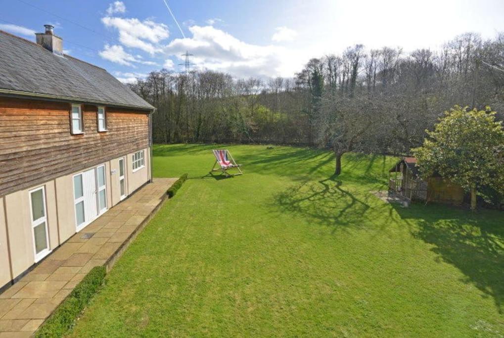 Osbornes Holiday House Near Exeter With Swimming Pool 외부 사진