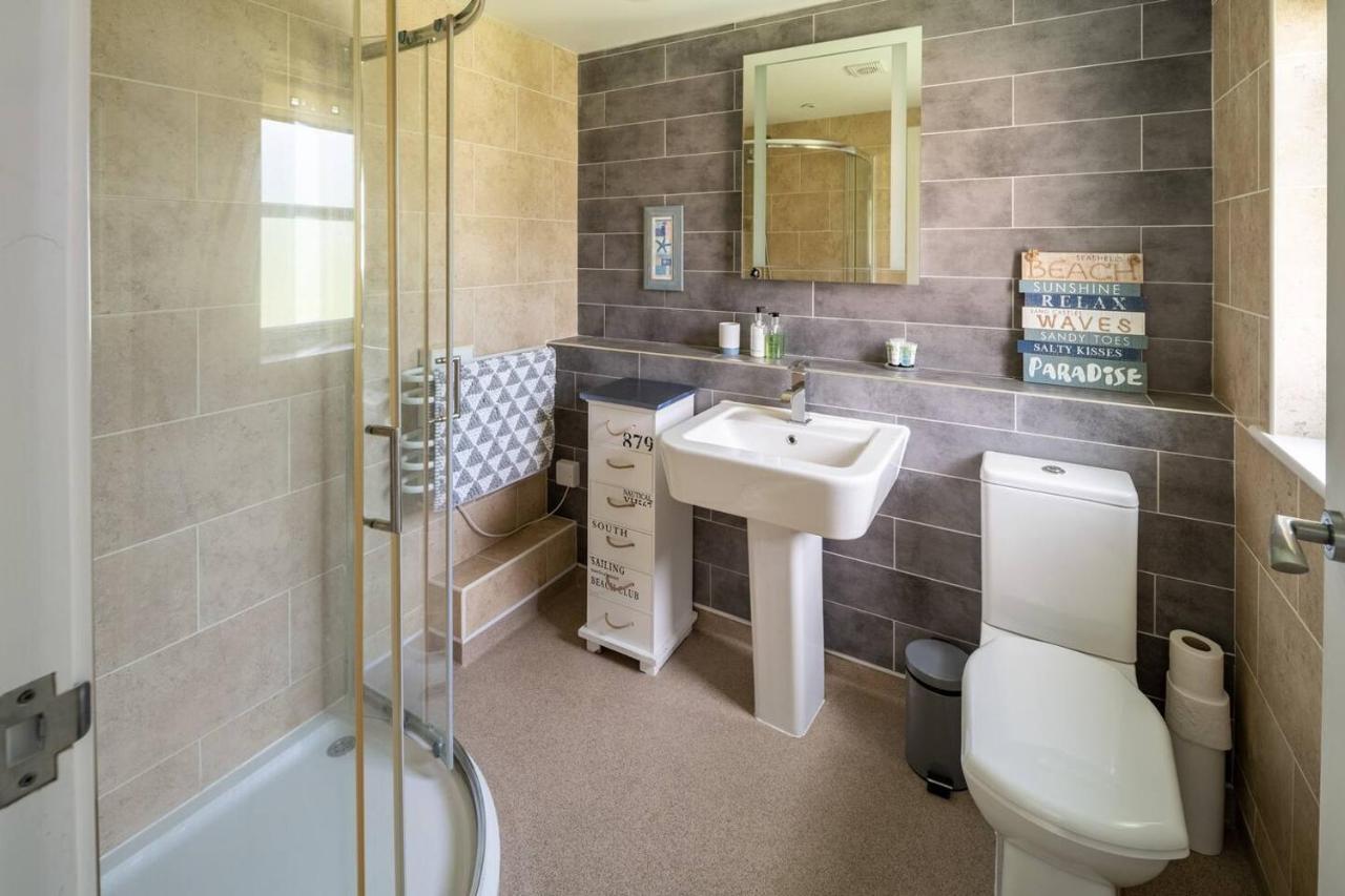 Osbornes Holiday House Near Exeter With Swimming Pool 외부 사진